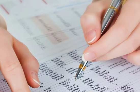 从月薪3千到1万5！会计小白靠“看视频学习”逆袭，普通人也能